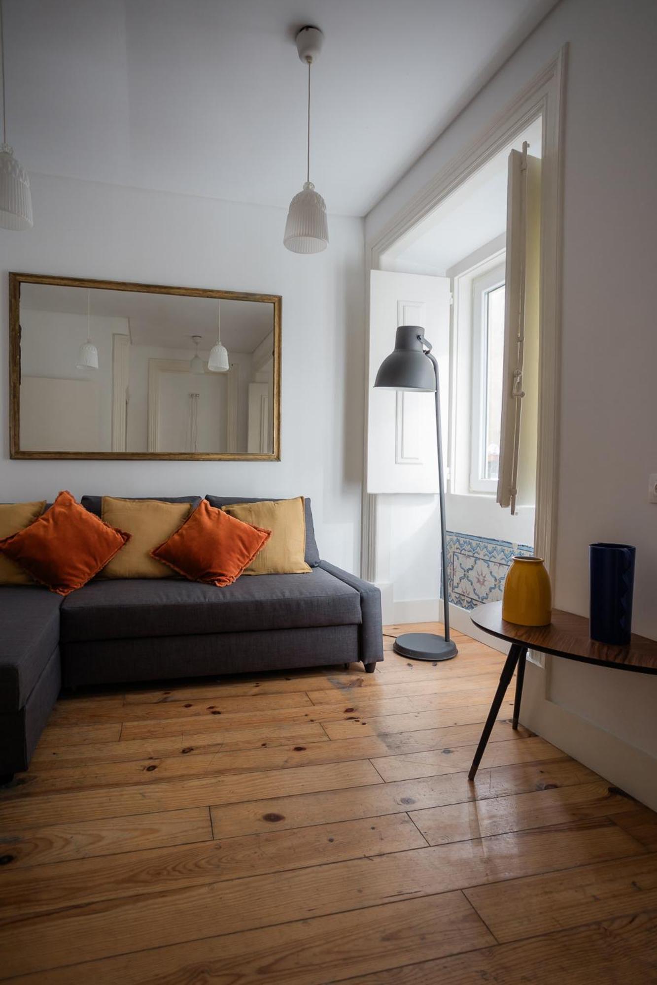 Apartamento A Janela, Charming In Center Lisboa